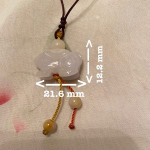 This is luck Purple Rabbit necklace is real Jade.